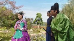 Gyun Woo Meets a Girl on a Bridge (2)