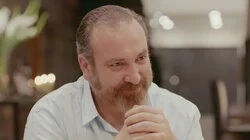 Capítulo 17 ¡Antonio se reencuentra con sus papás!