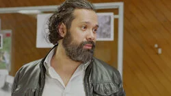 Capítulo 20 ¡Antonio y Paula lo vuelven hacer! Aquí se está formando una nueva relación, ¿será de amor verdadero?