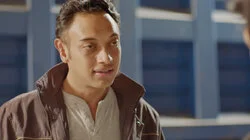 Capítulo 23 Rosario pone en marcha el plan contra Andrews y logra sacar información de su ordenador.