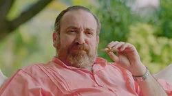 Capítulo 24 Rosario ejecuta a Andrews y el plan sale a la perfección. ¡Rosario se mete a la boca del lobo!