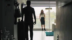 Yeimy le cuenta a Juancho que por Charly ella estuvo en prisión