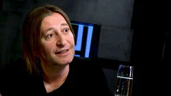 «Би-2»: «Все, что сейчас происходит политически, обесценило „Брата 2", его смотреть сейчас без боли невозможно». Шура и Лева о безумном становлении своей группы — фейковые гастроли, концерт на зоне и побег от толпы разъяренных палестинцев