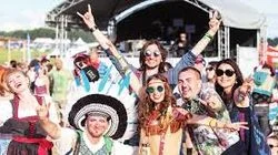 Путеводитель по главным фестивалям и концертам грядущего лета: от «Усадьбы Jazz» и «Дикой мяты» до Bon Jovi и Kiss