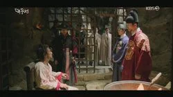 Dong Joo Enters the Palace