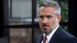 Mía sufre una agresión sexual