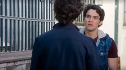 Damián defiende a Lola