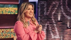 John Legend, Josh Groban, Pitbull, Kenny G