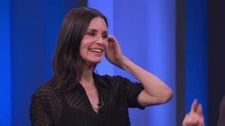 Mary McCormack, Courteney Cox, Lisa Kudrow, Loni Love