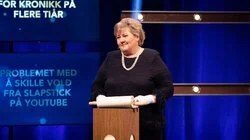 Stas med statsminister (Erik Follestad og Mia Hundvin mot Magnus Devold og Maria Stavang)