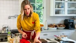 Delivery: Mom Cooks Best