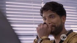 Manín cae en la trampa de la DEA y cree que Tesillo murió