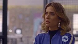 Manín inaugura su bar y Yeimy sorprende con su presencia