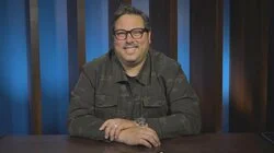 Loni Love and Greg Grunberg vs. Colton Dunn and Peri Gilpin