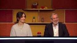 Gå Ananas (Petter Schjerven og Sarah Natasha Melbye mot Adelina Ibishi og Harald Stanghelle)