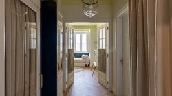 Нежная гостиная с мужским характером