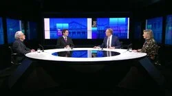 Ivan en zijn gasten bespreken de versoepelingen van het Overlegcomité