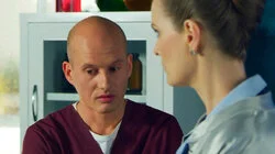 Здравствуй, дедушка-маньяк