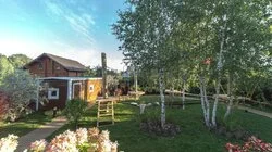 Сад с веревочным парком