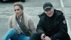 56. Человек за спиной II