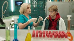 Ведьма на скейте