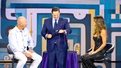 Magicians Like to Spoon