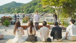 The Pro and the Amateur