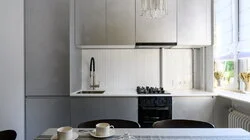 Парадная кухня с черным коридором