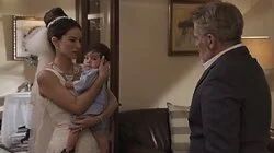 No te puedes casar con Aurora