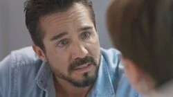 Me obligaba a mentirte