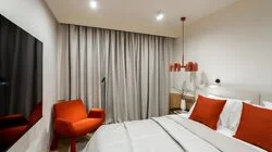 Вместительная спальня