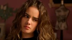 Eres un ángel, Rebeca