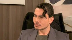 O te olvidas de ella o te retiro mi apoyo