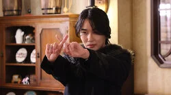 Between Right and Wrong, the Ring Hunter