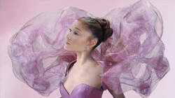 Ariana Grande / Cher