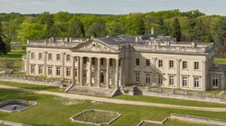 An Island Fit for a Mobster