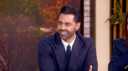 Hasan Minhaj, Chloe Fineman