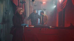 Луна и кровь