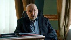 Ворон на проводе