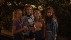 Varjossa auringon alla