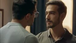 Para un beso se necesitan dos