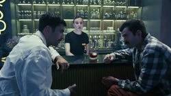 Чем меньше женщину...