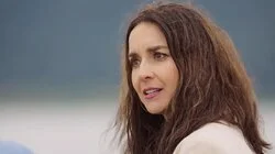 Nunca es tarde para amar, Paula