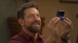 ¿Aceptaría ser mi esposa?