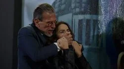 Silverio descubre que Rebeca sigue en México