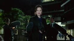 Don't Look at the Camera