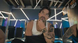 Sale a la luz el secuestro de Sky a manos de Mike