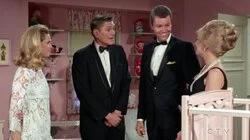 Charlie Harper, Winner