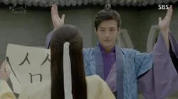 Hae Su Cut Her Wrist