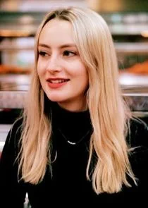 Amelia Dimoldenberg